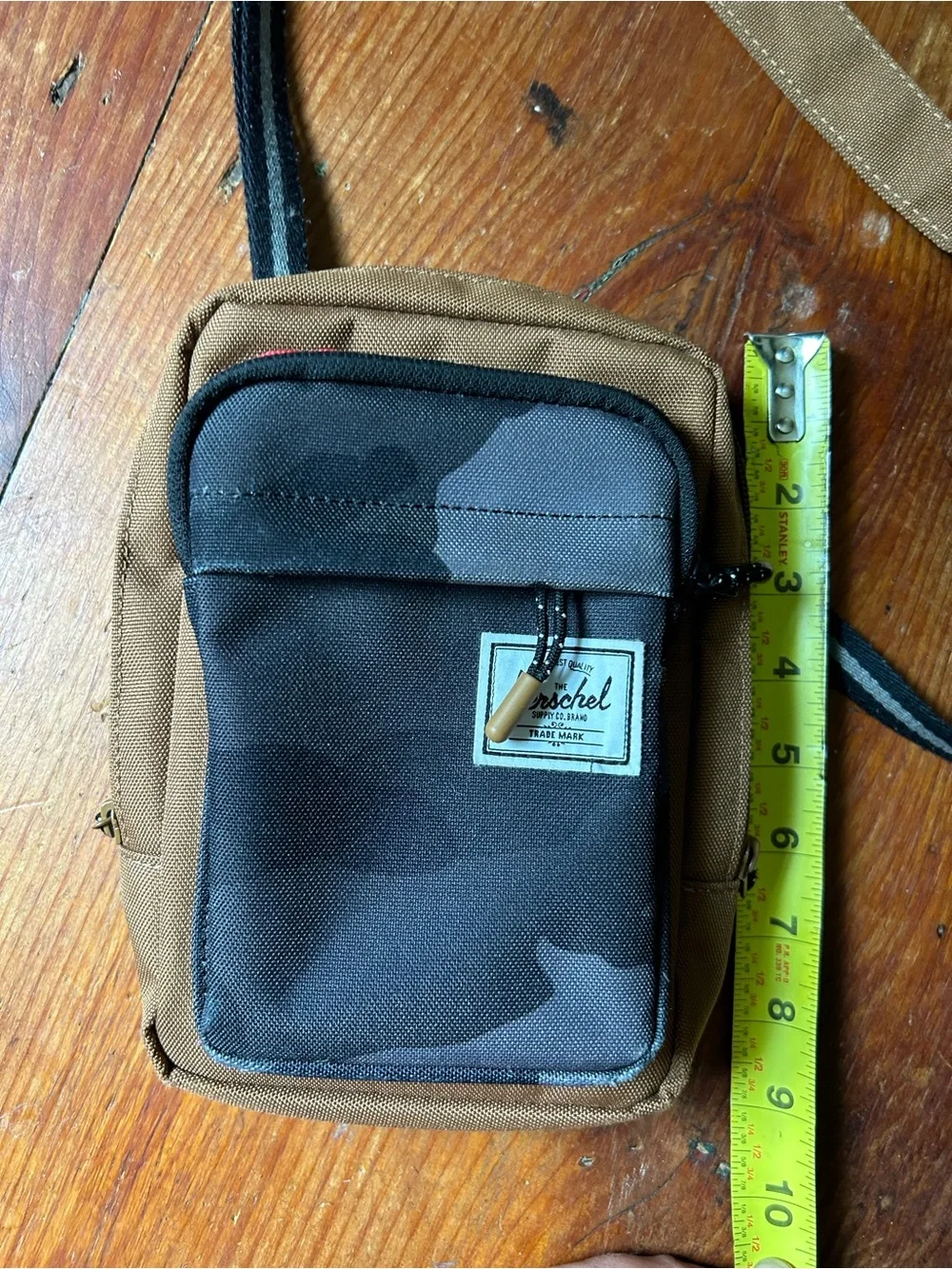 Herschel Supply Co. compact crossbody